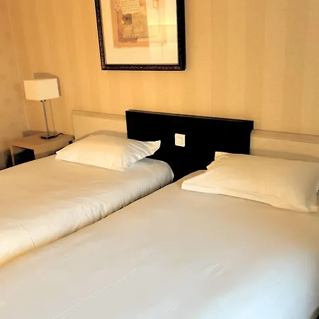 Hotel Paris Cdg Airport 4*