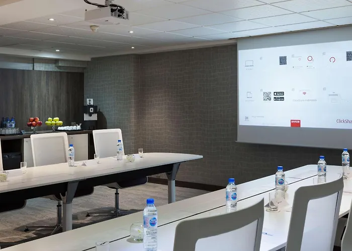 מלון Paris Cdg Airport רואיסי-אן-פרנס