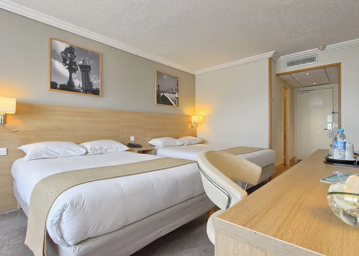 Paris Cdg Airport מלון